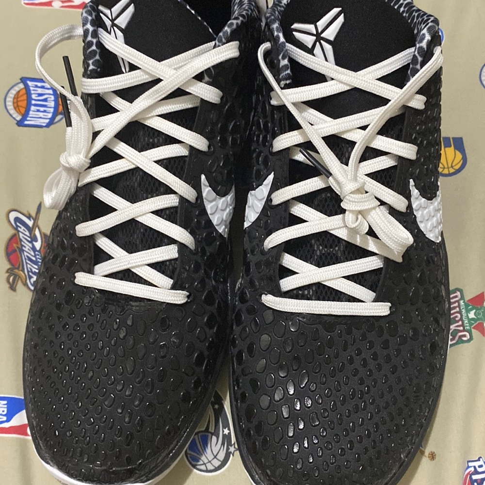 Kobe 6 mambacita with box